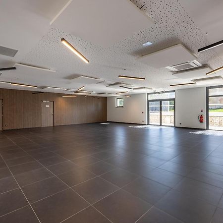 Hotel Au Chateau Villers-les-Nancy Экстерьер фото