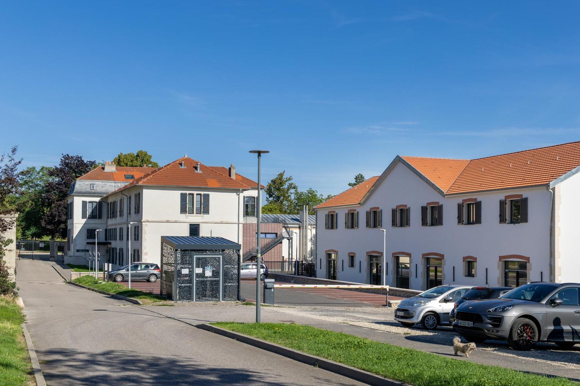 Hotel Au Chateau Villers-les-Nancy Экстерьер фото